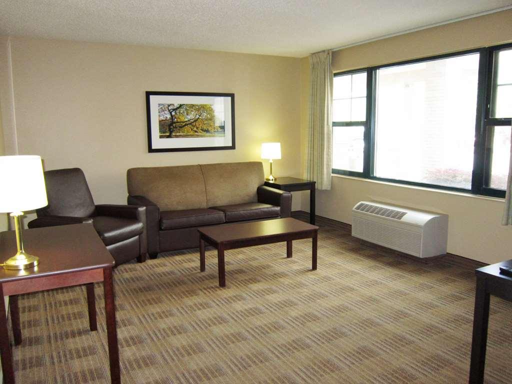 Extended Stay America Select Suites - Detroit - Roseville Rum bild