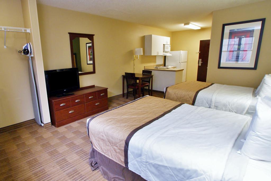 Extended Stay America Select Suites - Detroit - Roseville Exteriör bild